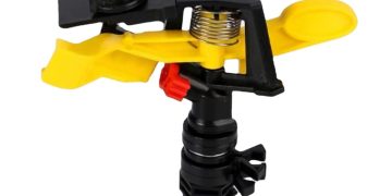 2pcs 1/2″ 3/4″ Plastic Impact Sprinkler Adjustable 0-360Degree,Rotation Water Sprinkler Head for